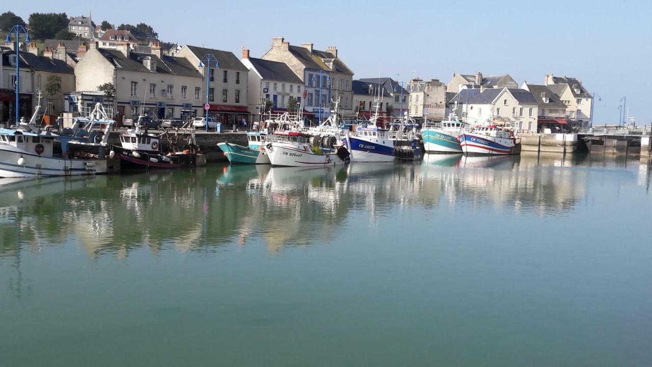 La Maison Du Postier Port-en-Bessin-Huppain Luaran gambar