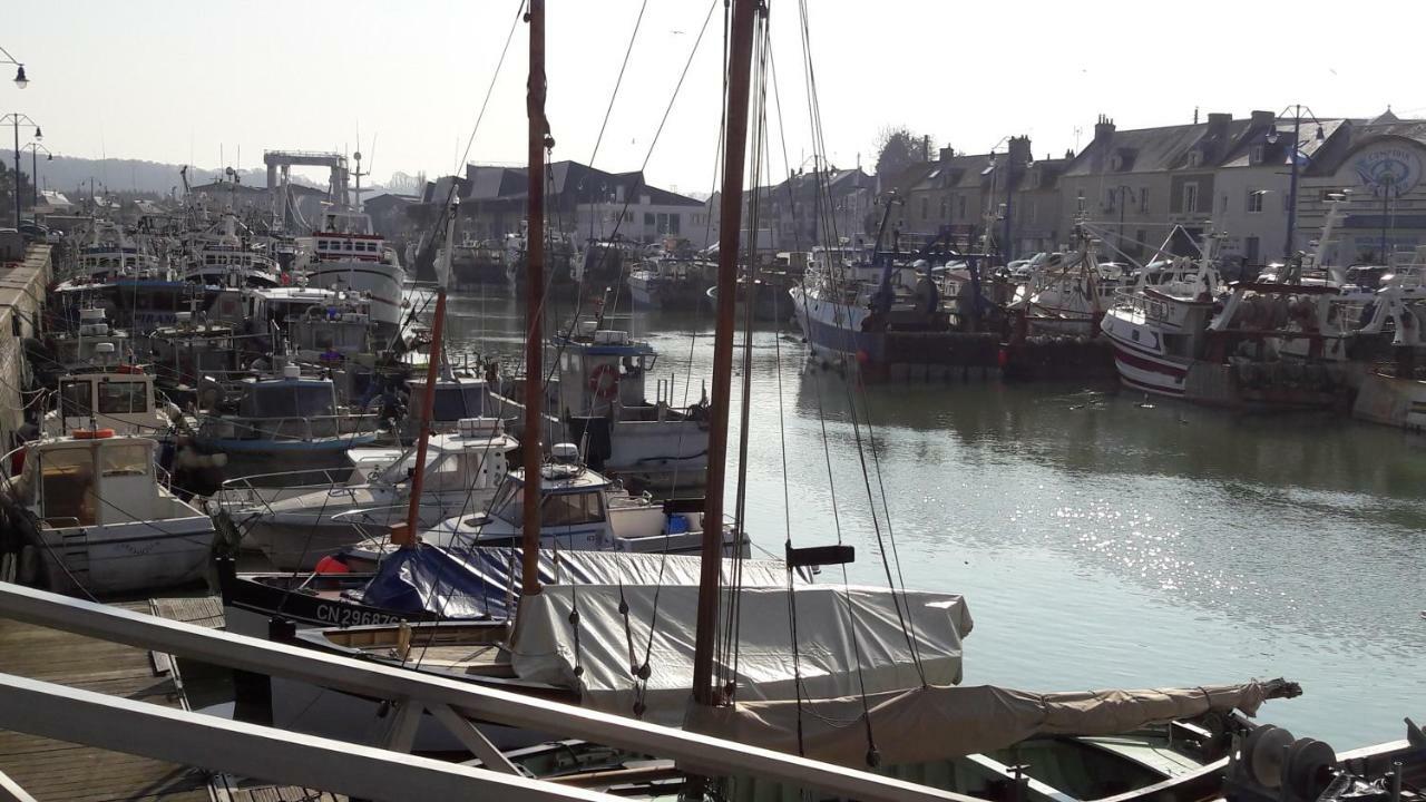 La Maison Du Postier Port-en-Bessin-Huppain Luaran gambar
